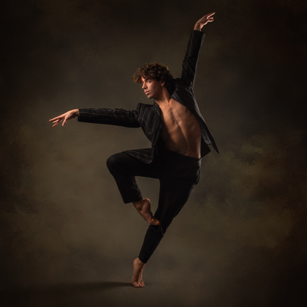 Stephanie Thornton | Timing, Light & Movement: Mastering Dance in Studios